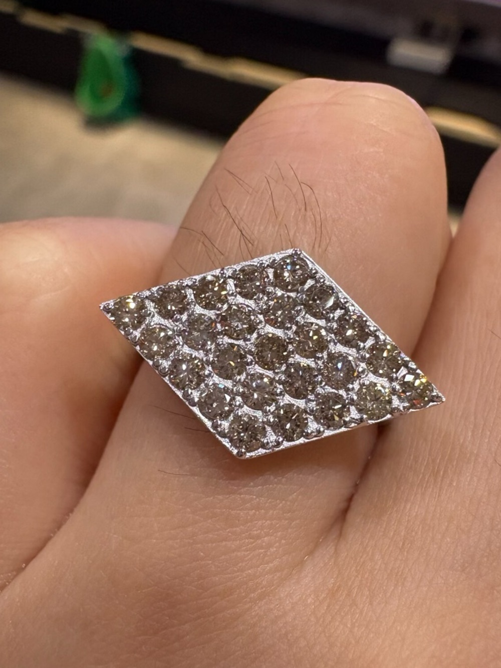New 18K gold 1ct natural Champaign diamond Pavé statement ring